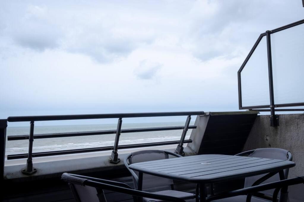 Appartement White & Sea, Face A La Mer à Bray-Dunes Extérieur photo