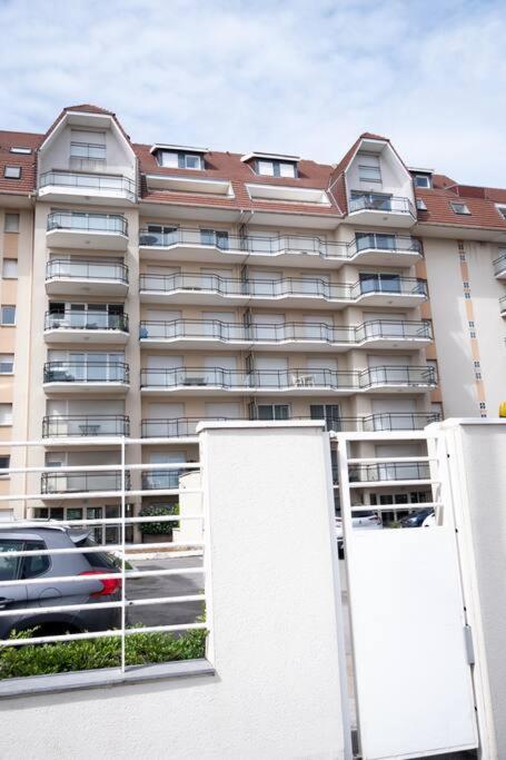 Appartement White & Sea, Face A La Mer à Bray-Dunes Extérieur photo